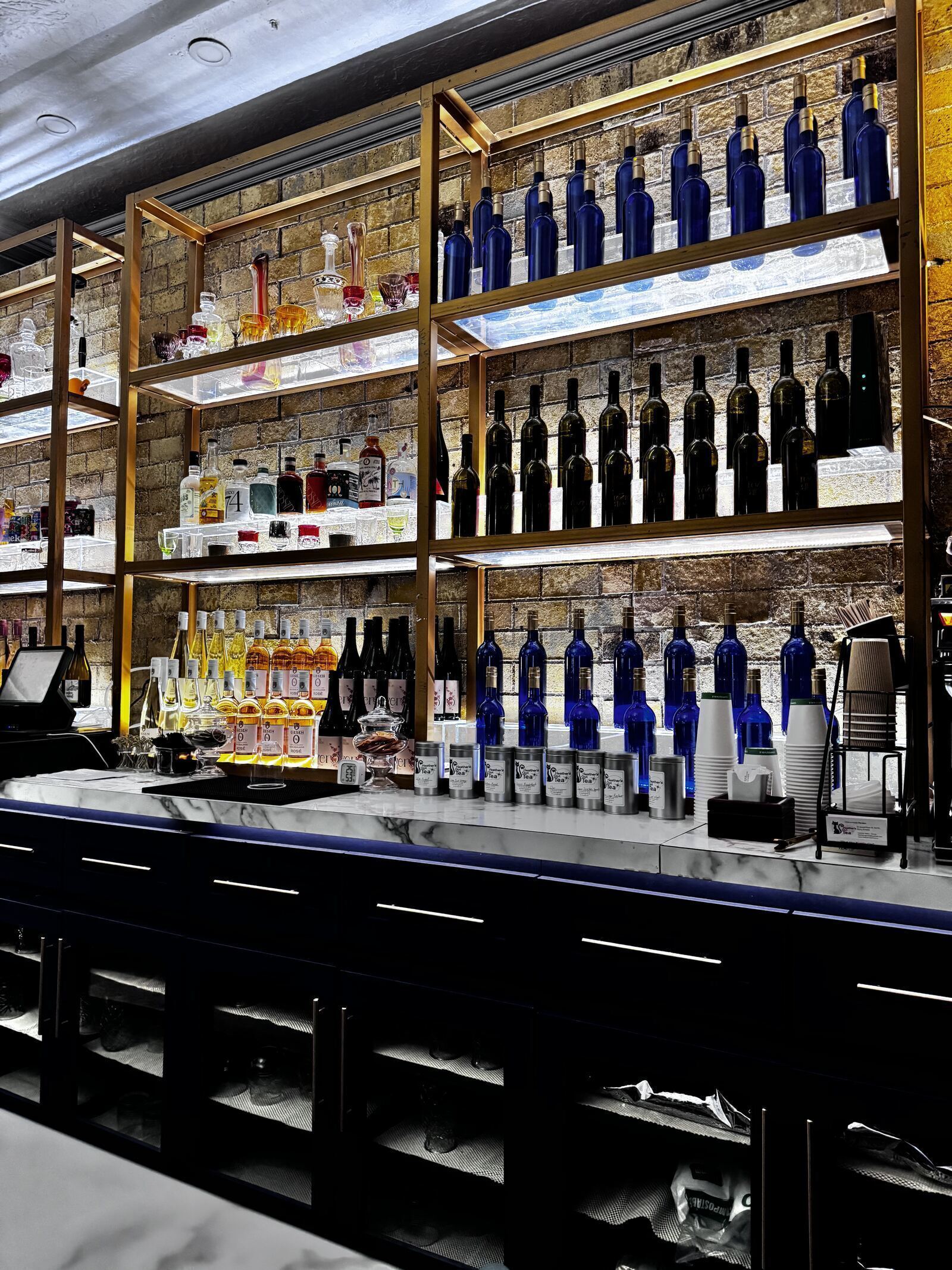 Bar — angle 2
