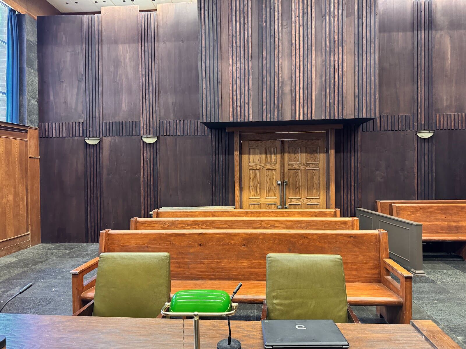 Courtroom — Grand — angle 19