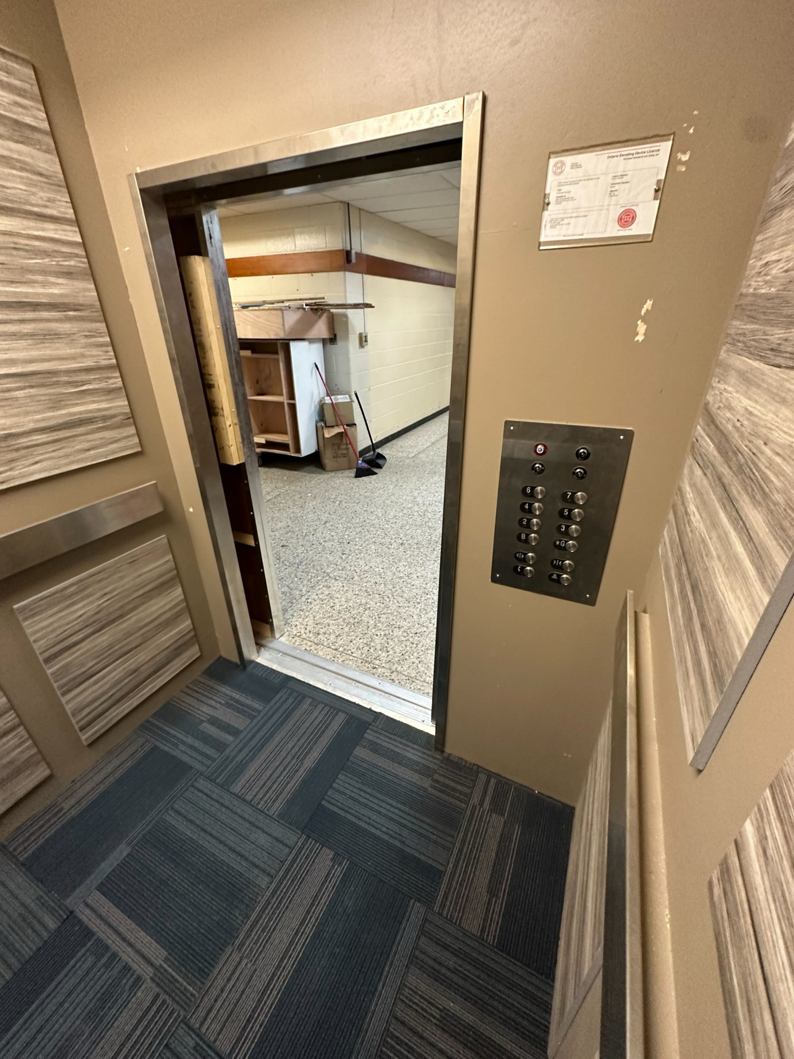Elevator — angle 10