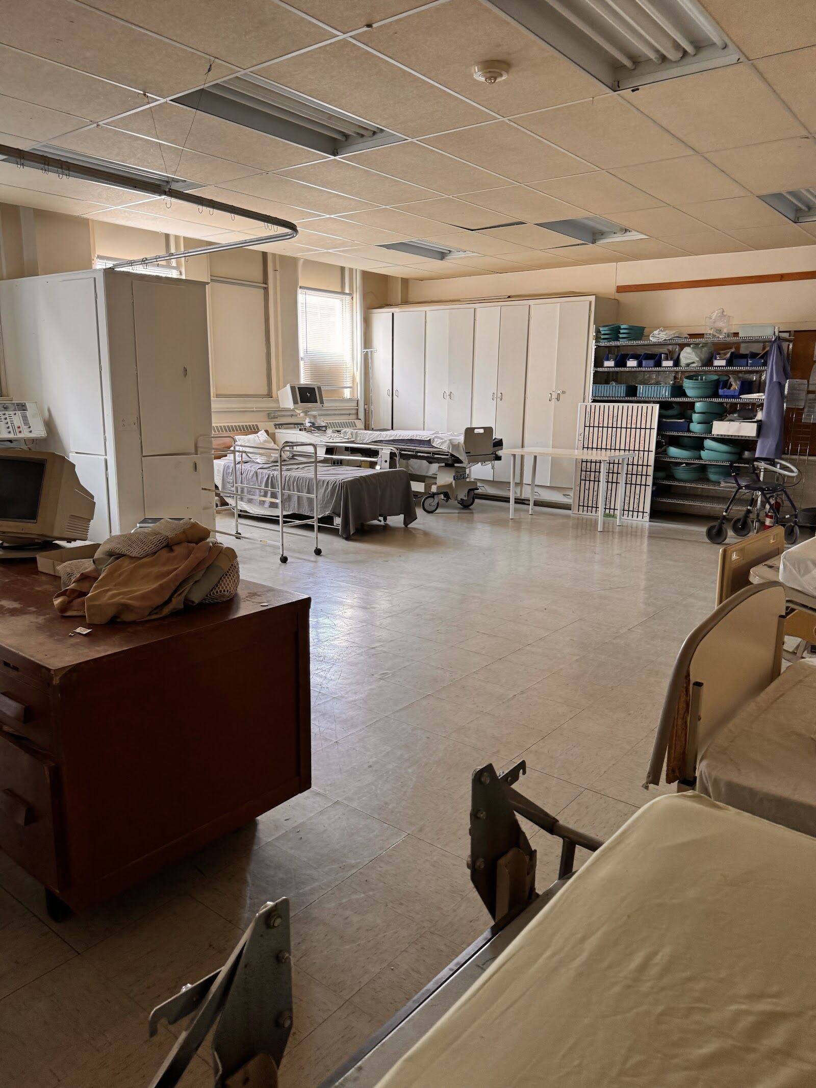 Hospital Ward — angle 2