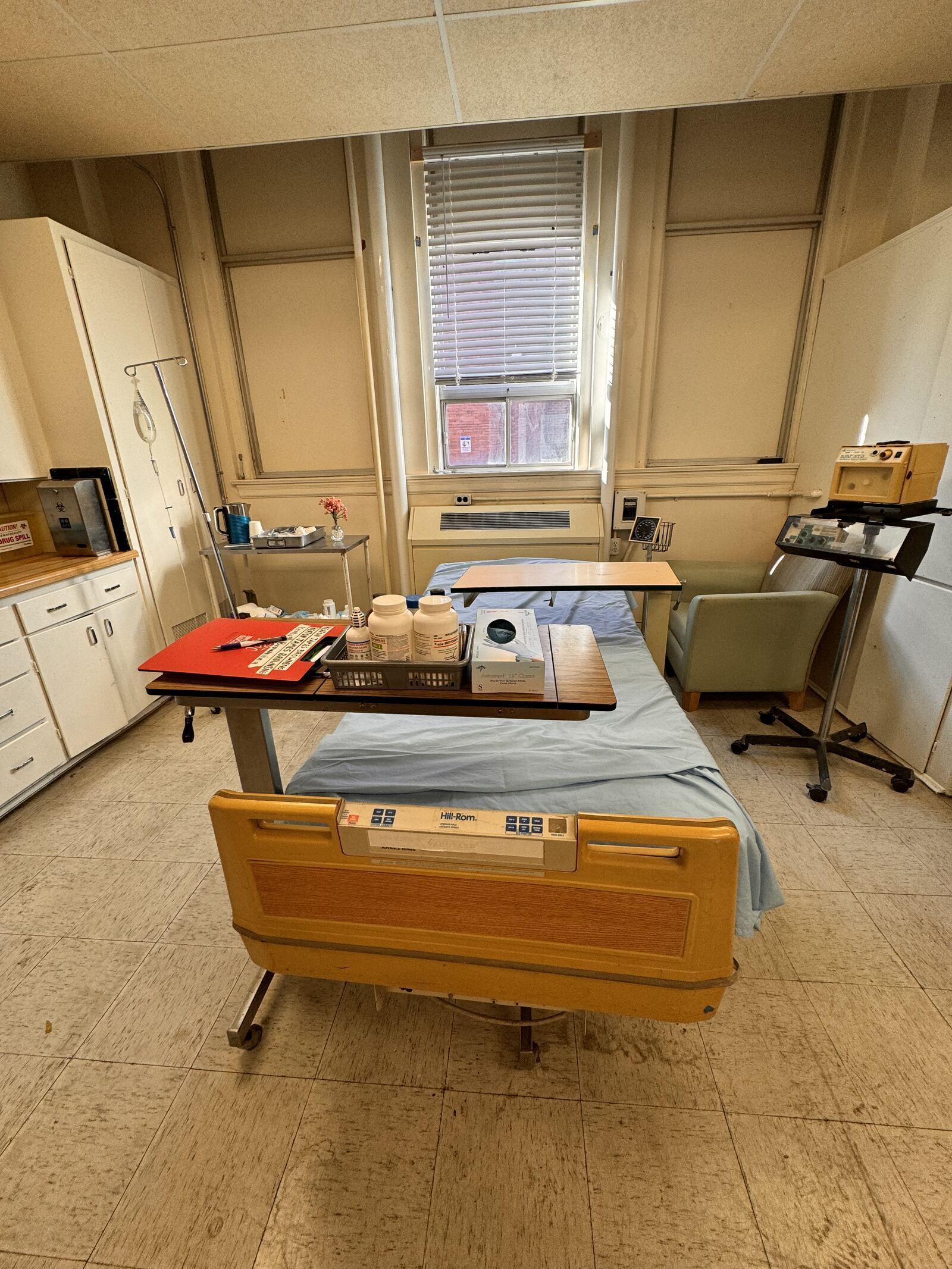 Hospital Ward — angle 9