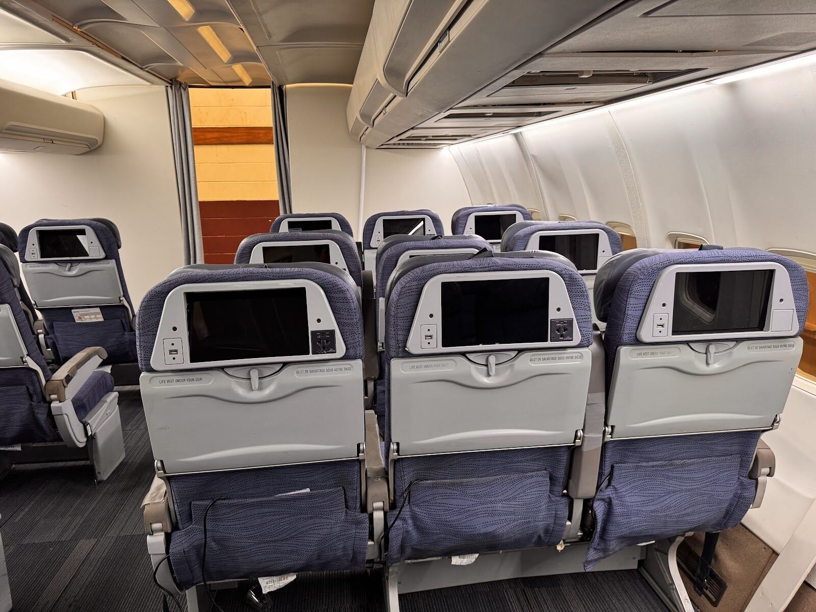 Airplane Cabin — angle 9