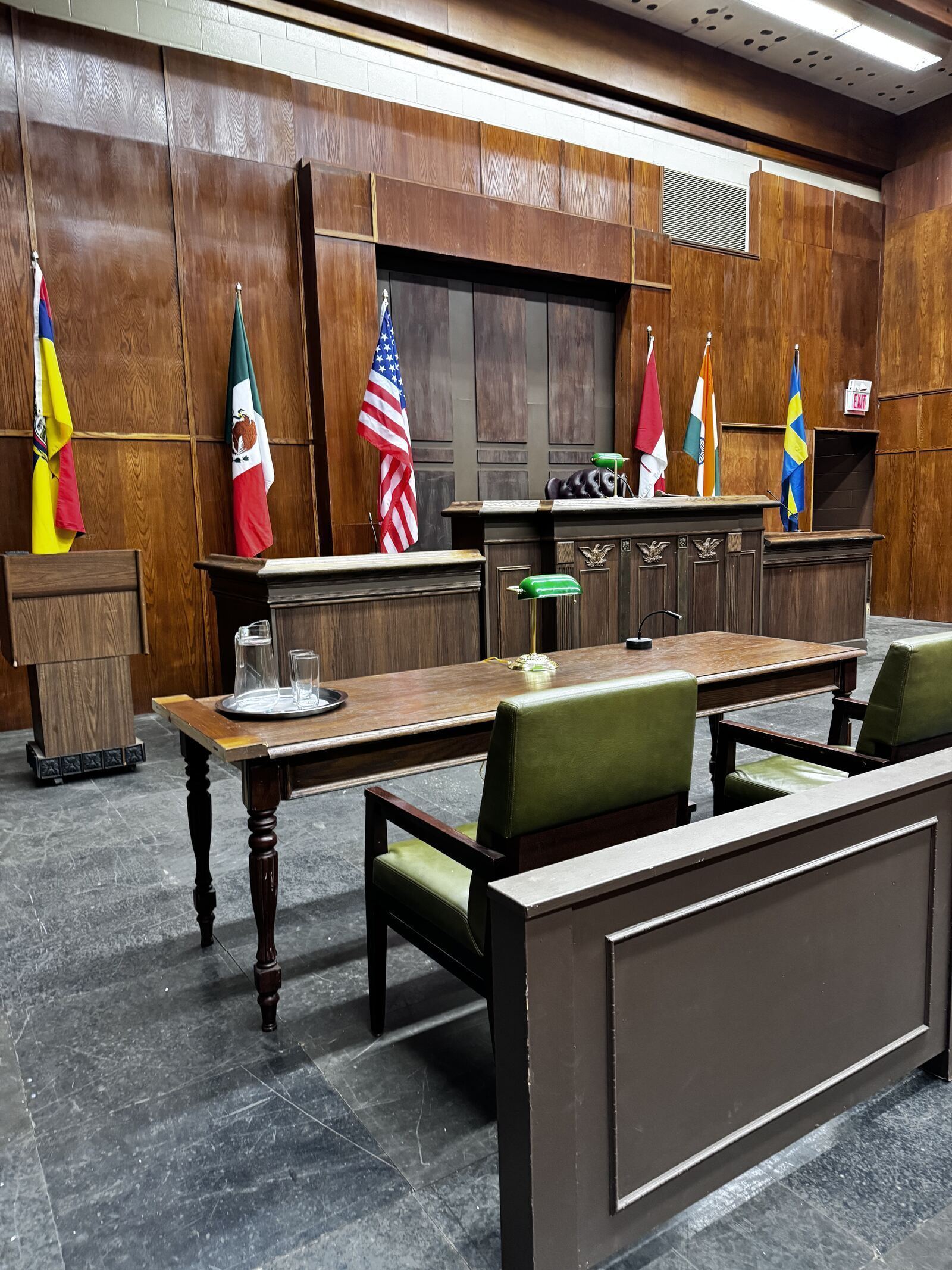 Courtroom — Grand — angle 5