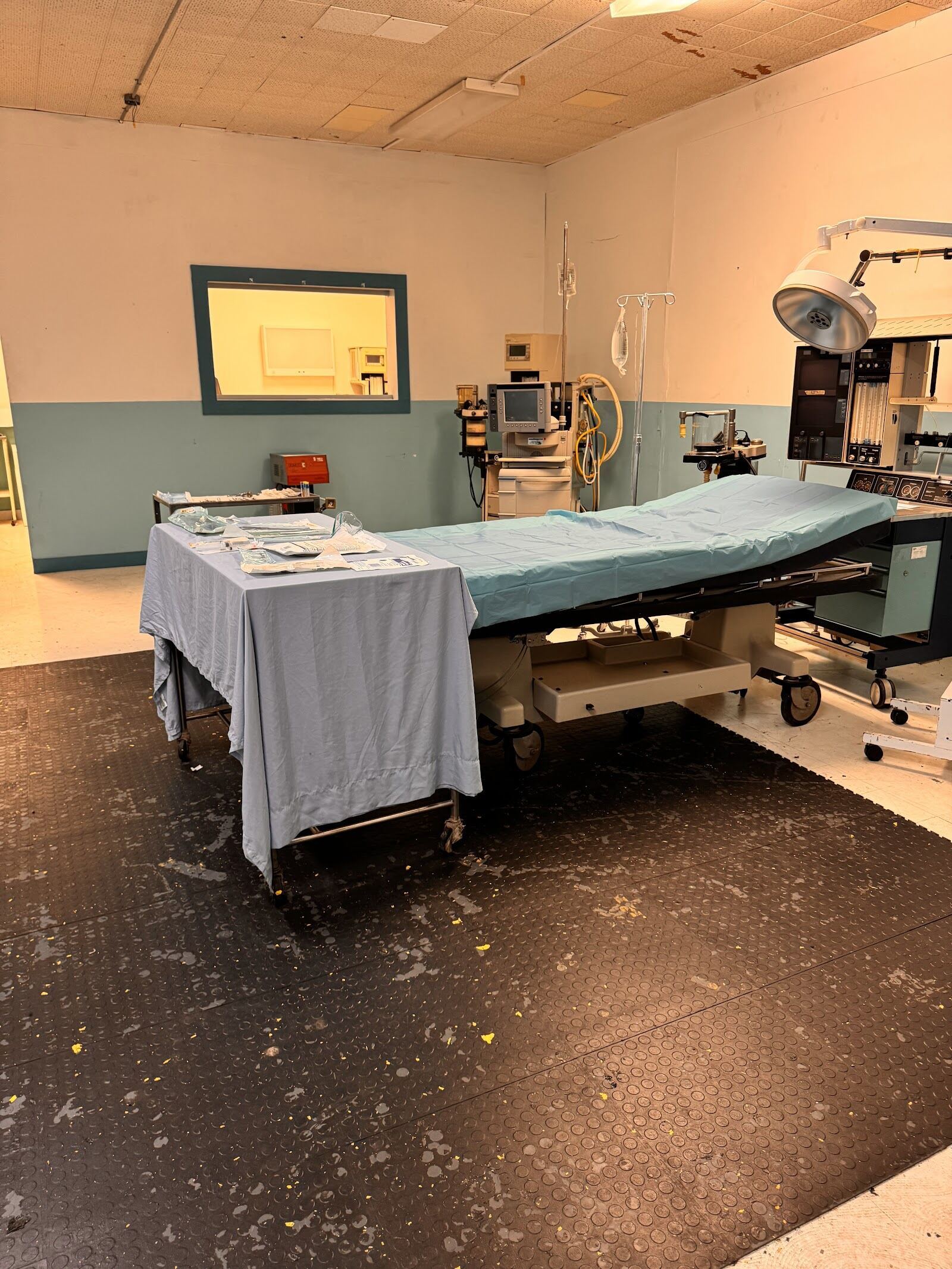 Operating Room — Suite — angle 6