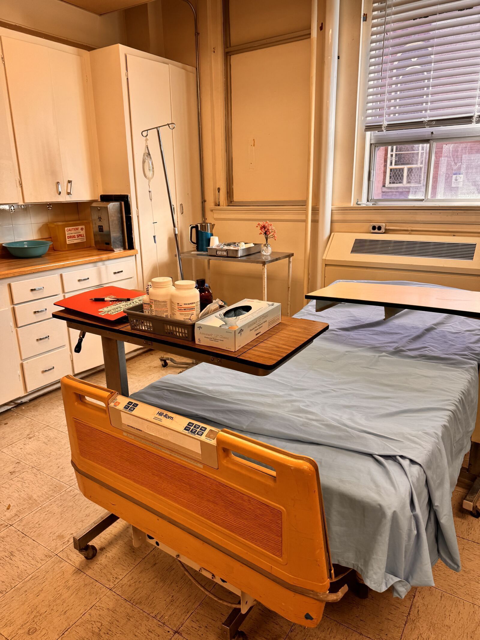 Hospital Ward — angle 10