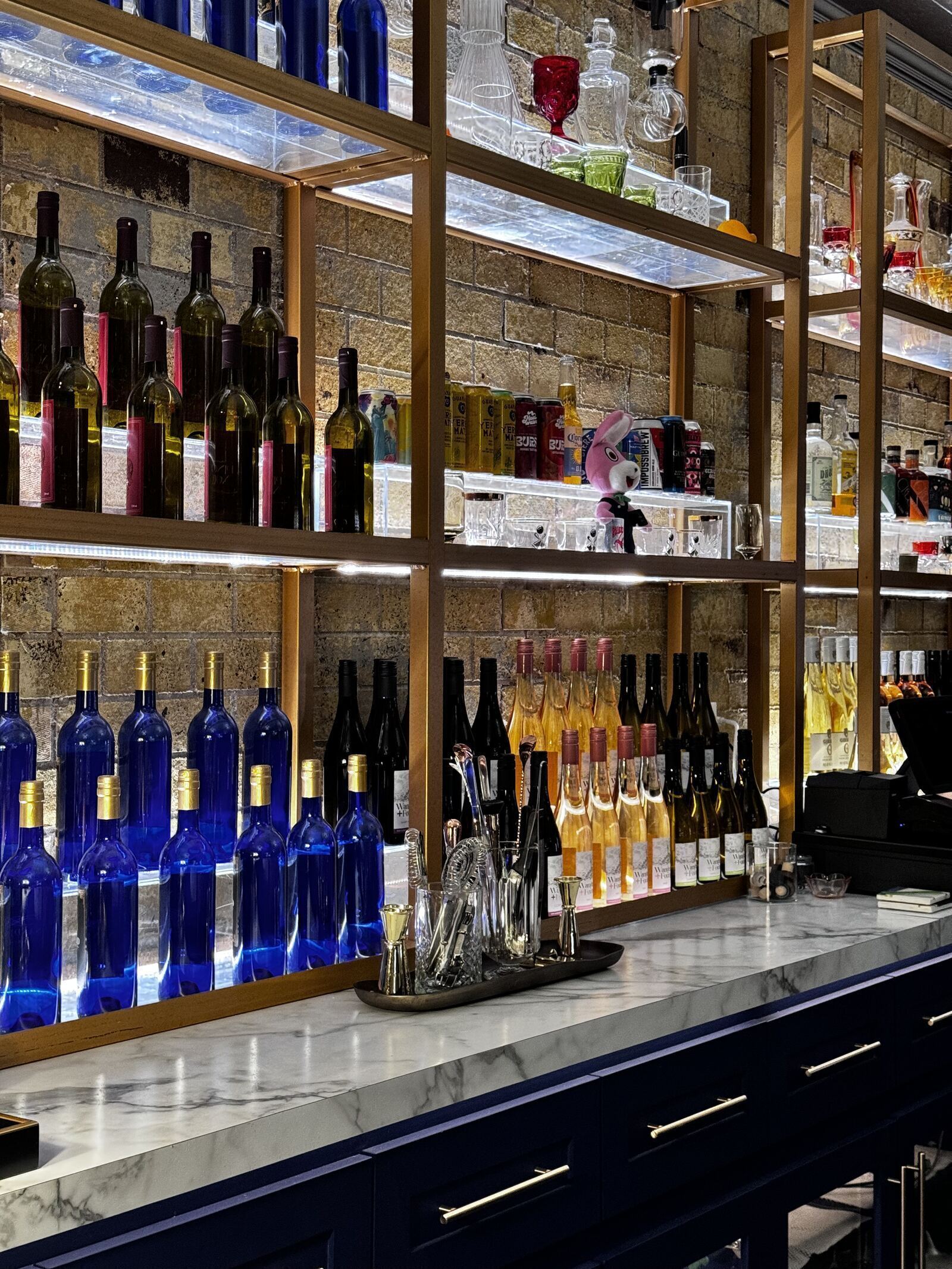 Bar — angle 4